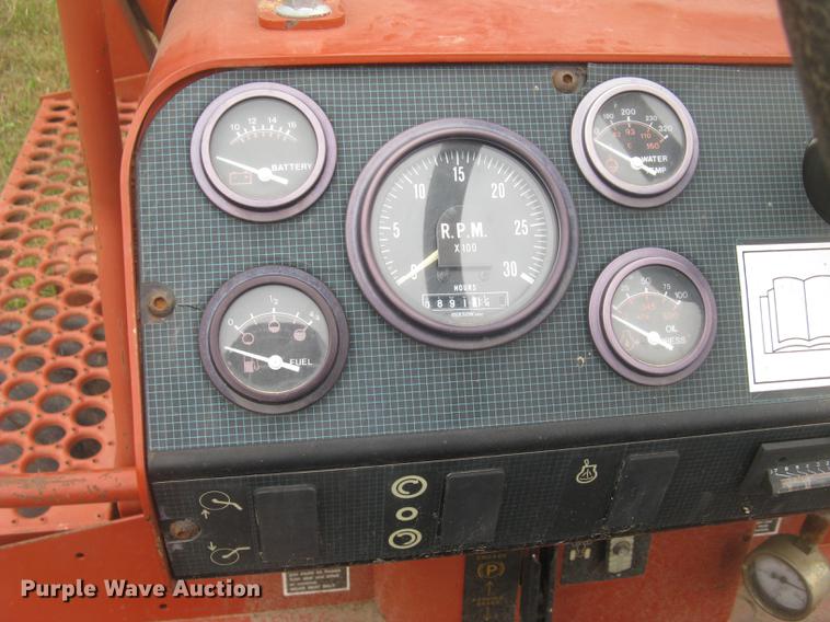 image for item DC2468 1998 Ditch Witch 7020 trencher