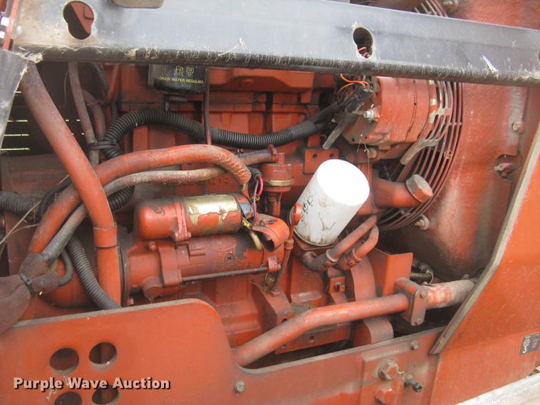 image for item DC2468 1998 Ditch Witch 7020 trencher