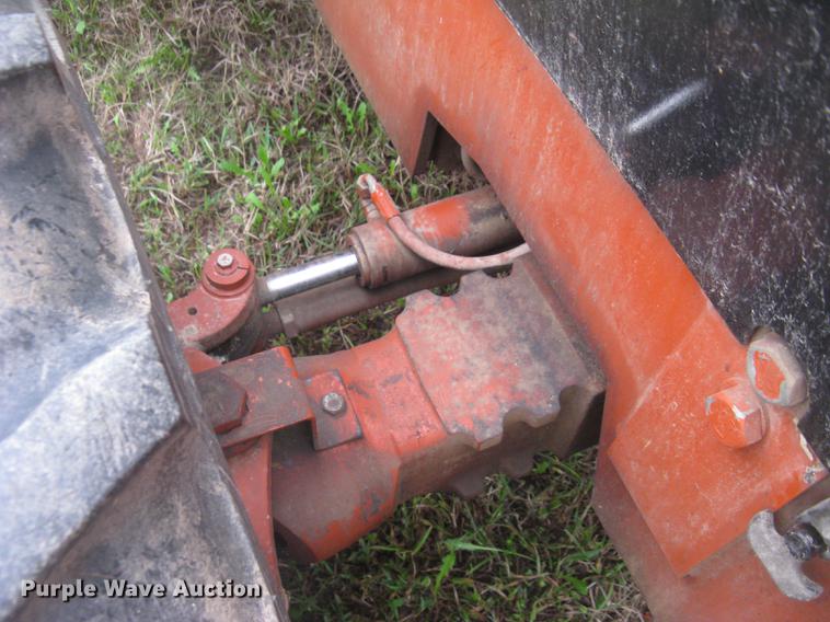 image for item DC2468 1998 Ditch Witch 7020 trencher