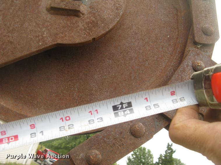 image for item DC2468 1998 Ditch Witch 7020 trencher