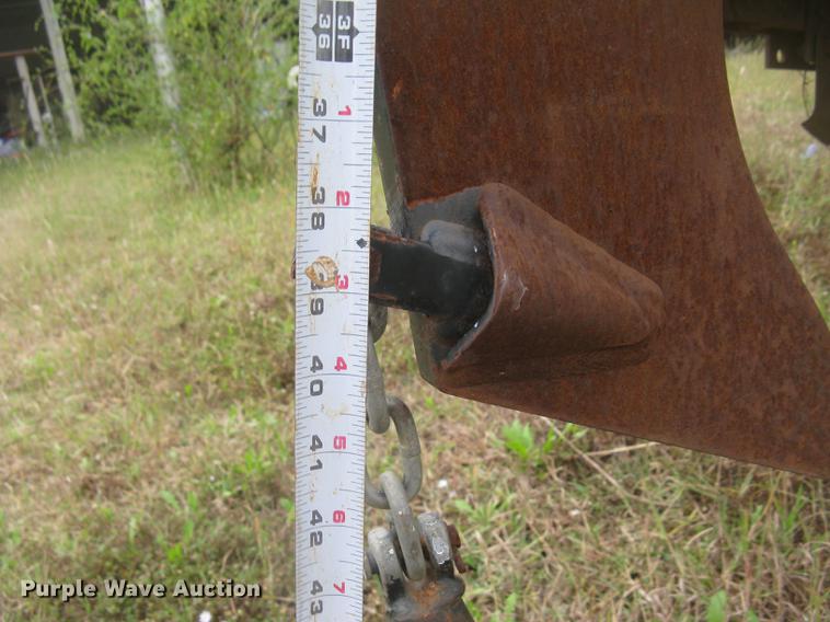 image for item DC2468 1998 Ditch Witch 7020 trencher