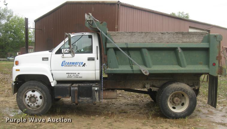 image for item DC2469 2000 GMC C7500 dump truck