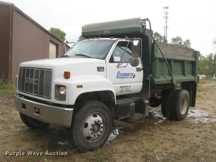 image for item DC2469 2000 GMC C7500 dump truck