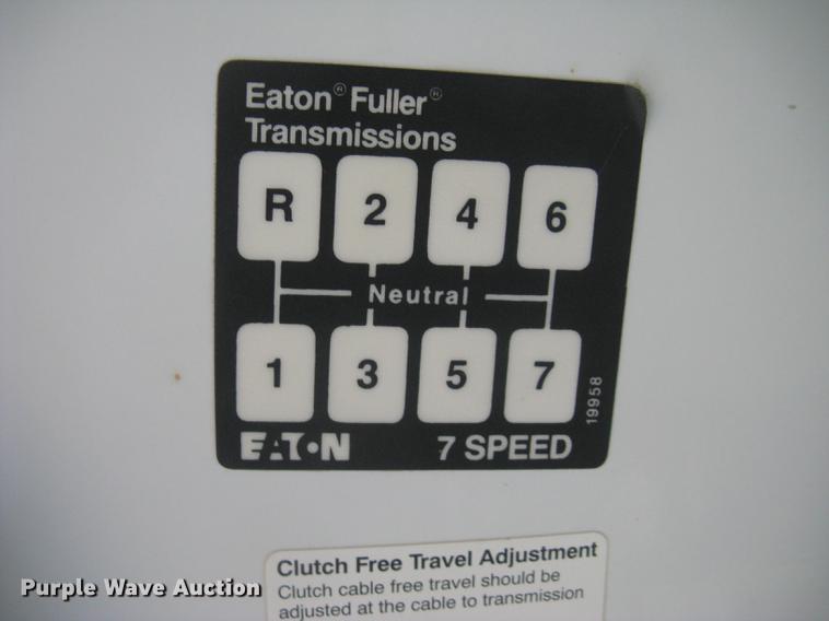 image for item DC2469 2000 GMC C7500 dump truck