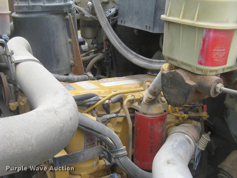 image for item DC2469 2000 GMC C7500 dump truck