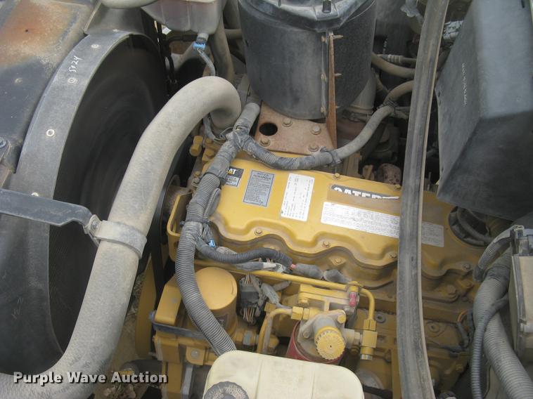 image for item DC2469 2000 GMC C7500 dump truck