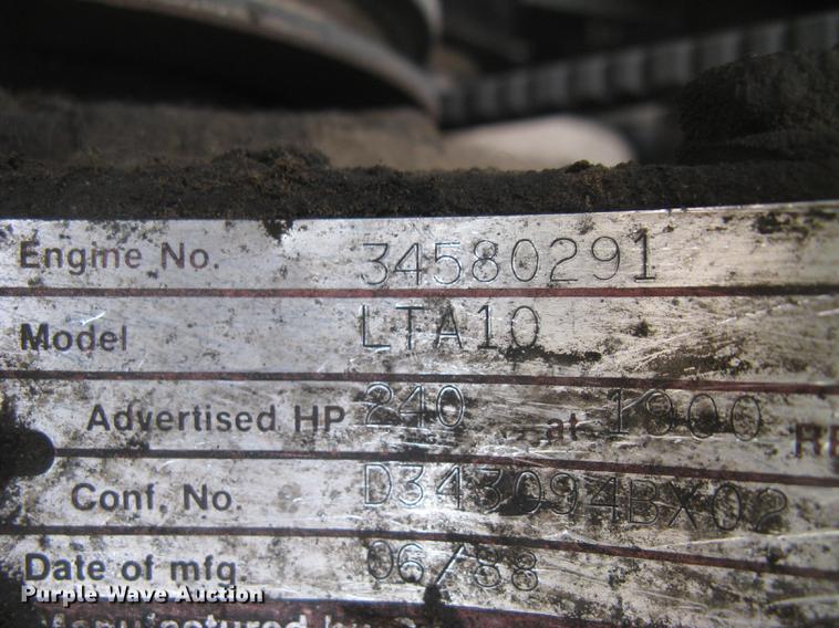 image for item DC2470 1989 International 2375 semi truck