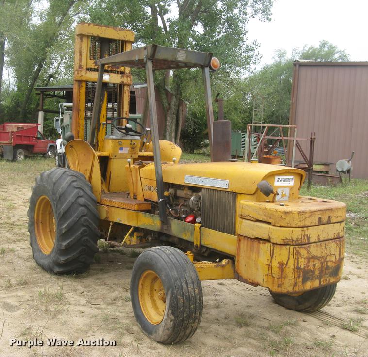 image for item DC2472 1975 John Deere 480B forklift