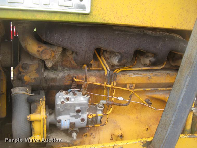 image for item DC2472 1975 John Deere 480B forklift