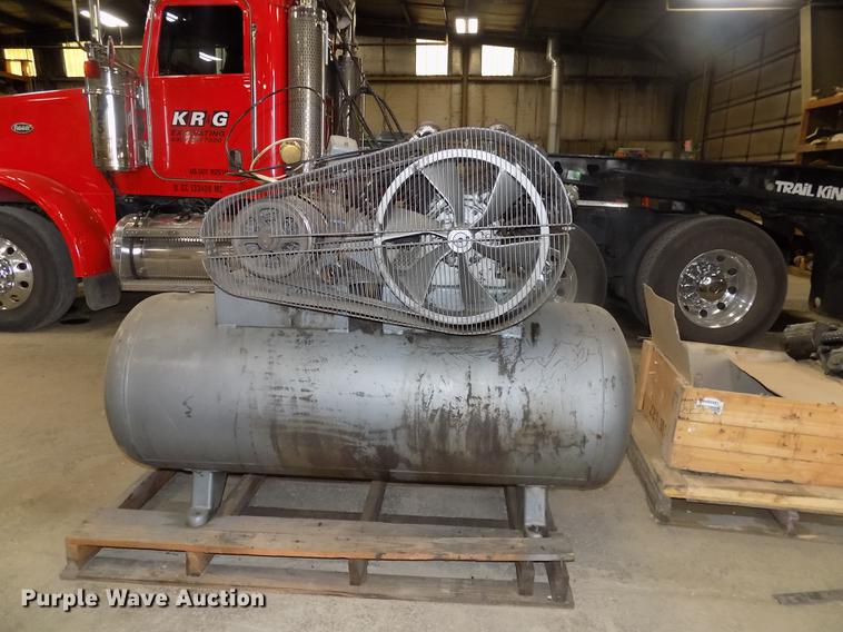 image for item DC4778 1988 Dayton 3Z968 air compressor