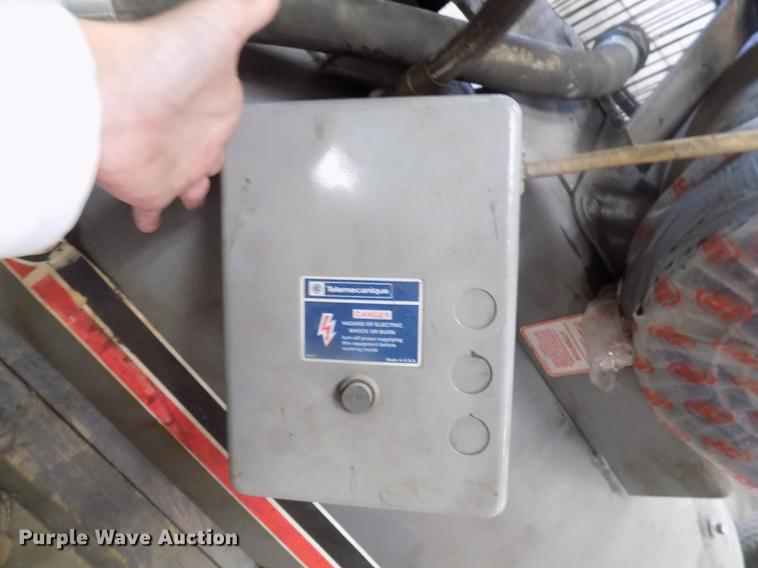 image for item DC4778 1988 Dayton 3Z968 air compressor