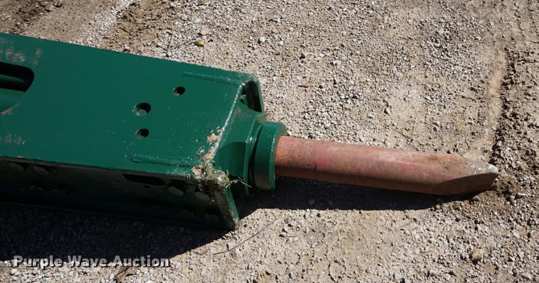 image for item DC5256 1998 Rock Ram 772 hydraulic breaker