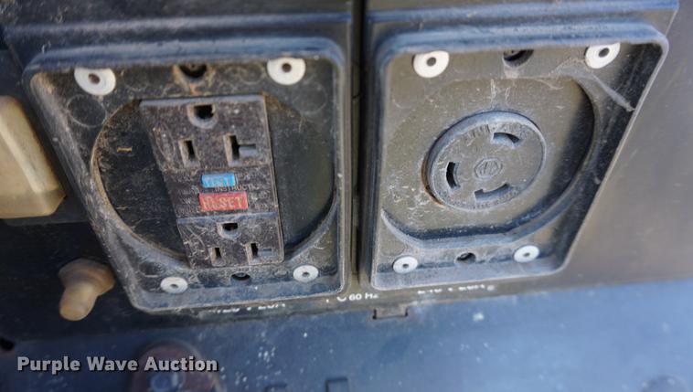 image for item DC5257 Miller Big Blue 400D welder/generator