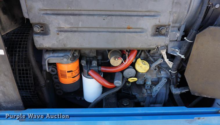 image for item DC5257 Miller Big Blue 400D welder/generator