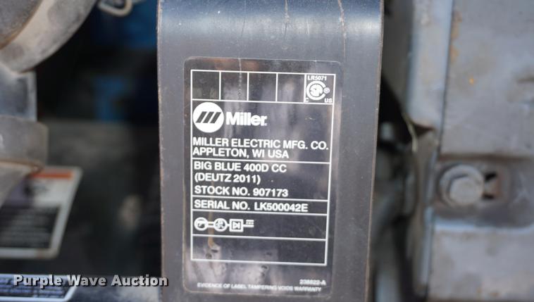 image for item DC5257 Miller Big Blue 400D welder/generator