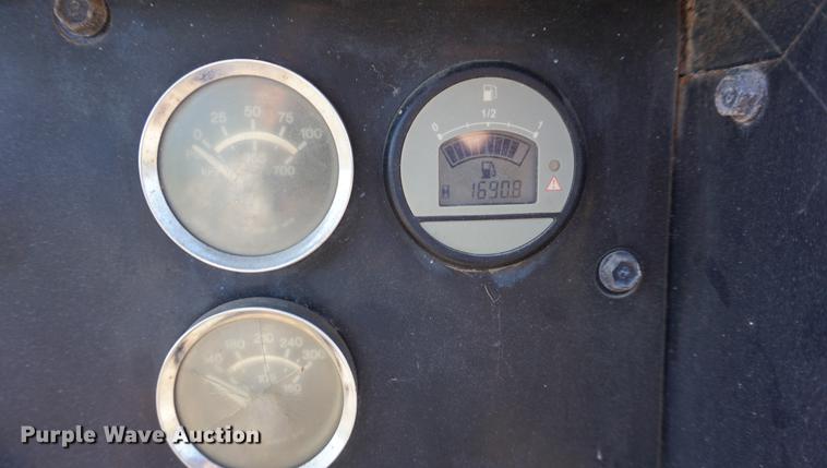 image for item DC5258 Miller Big Blue 400D welder/generator