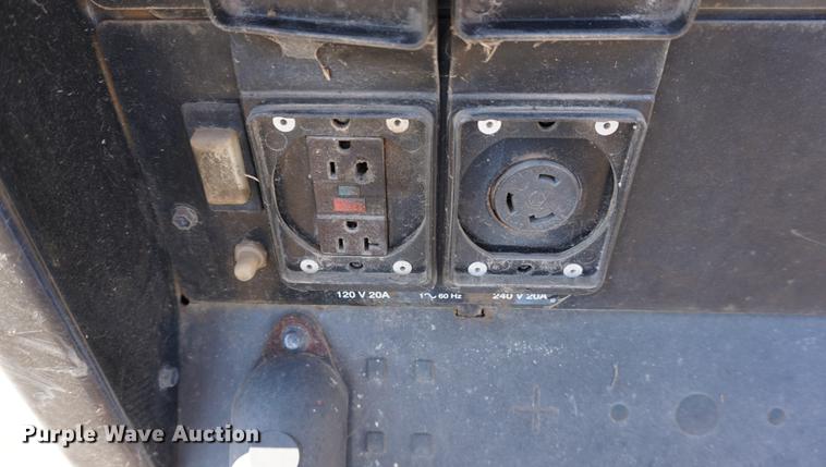 image for item DC5258 Miller Big Blue 400D welder/generator