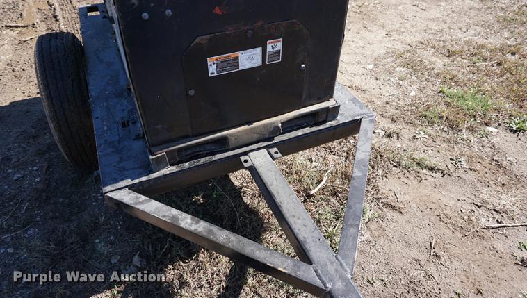 image for item DC5258 Miller Big Blue 400D welder/generator