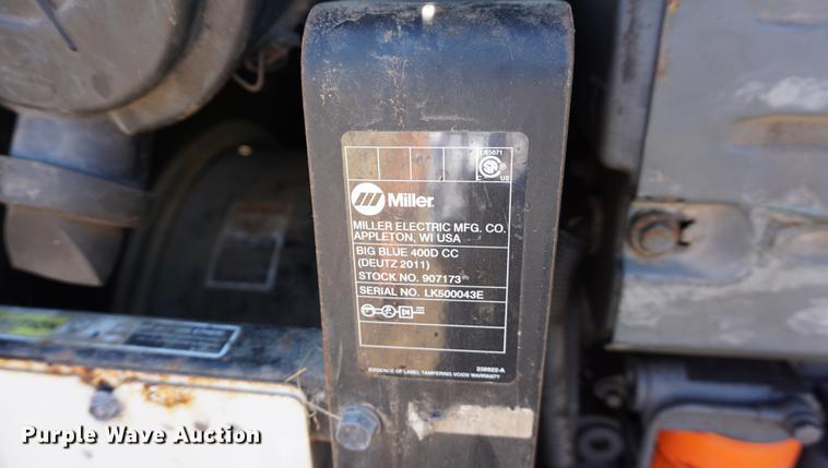 image for item DC5258 Miller Big Blue 400D welder/generator