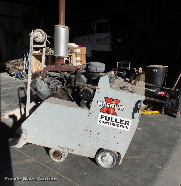 image for item DC6408 Magnum Supermag 26 concrete saw