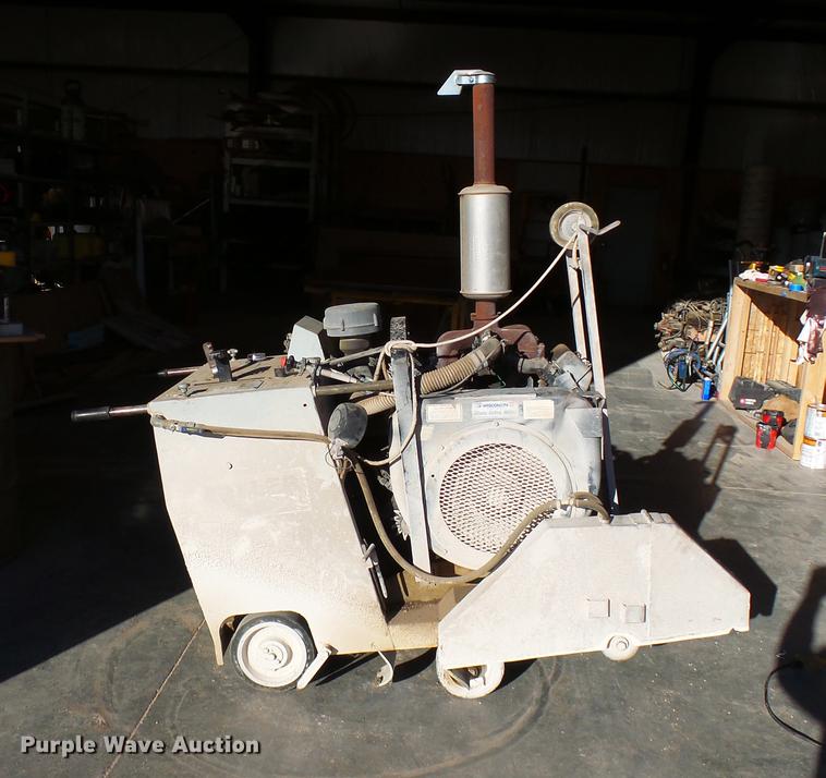 image for item DC6408 Magnum Supermag 26 concrete saw