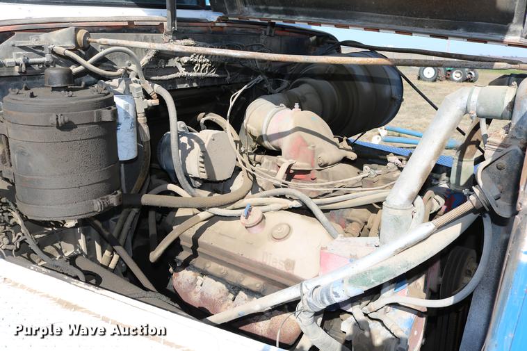 image for item DD0020 1978 International F5070 tow truck