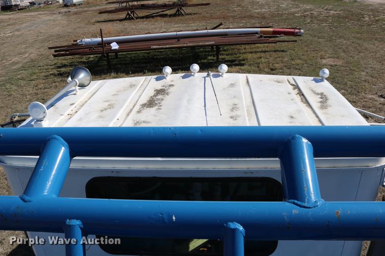 image for item DD0020 1978 International F5070 tow truck