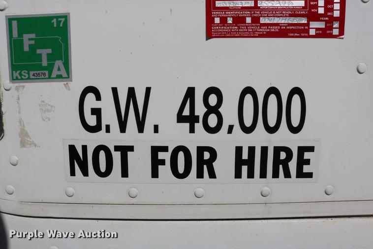 image for item DD0020 1978 International F5070 tow truck