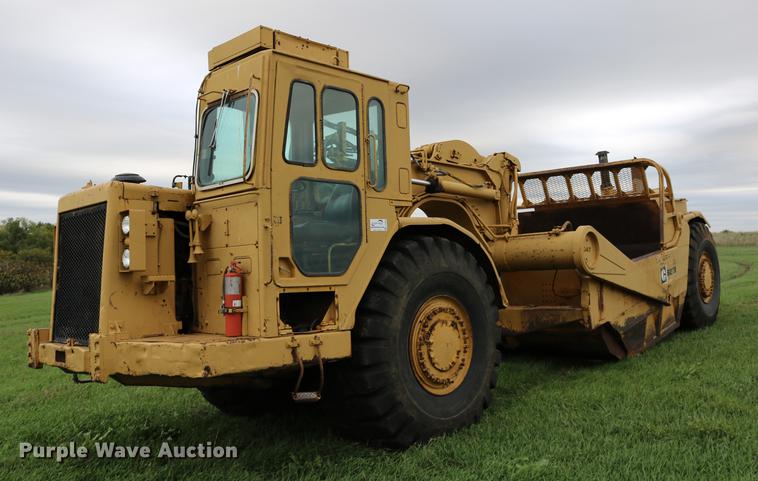 image for item DD0042 1983 Caterpillar 627B conventional scraper