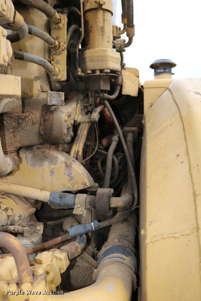 image for item DD0042 1983 Caterpillar 627B conventional scraper