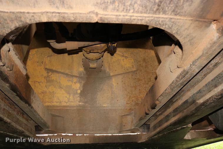 image for item DD0042 1983 Caterpillar 627B conventional scraper