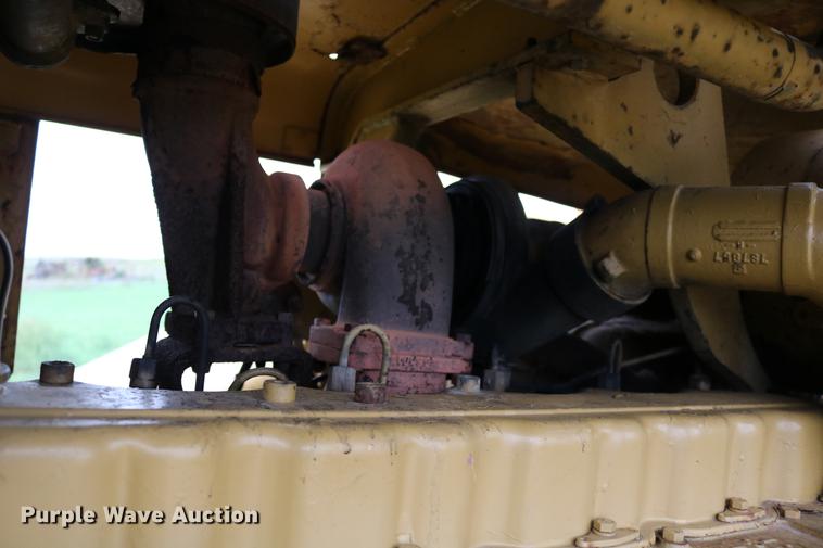 image for item DD0042 1983 Caterpillar 627B conventional scraper