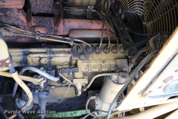 image for item DD0042 1983 Caterpillar 627B conventional scraper