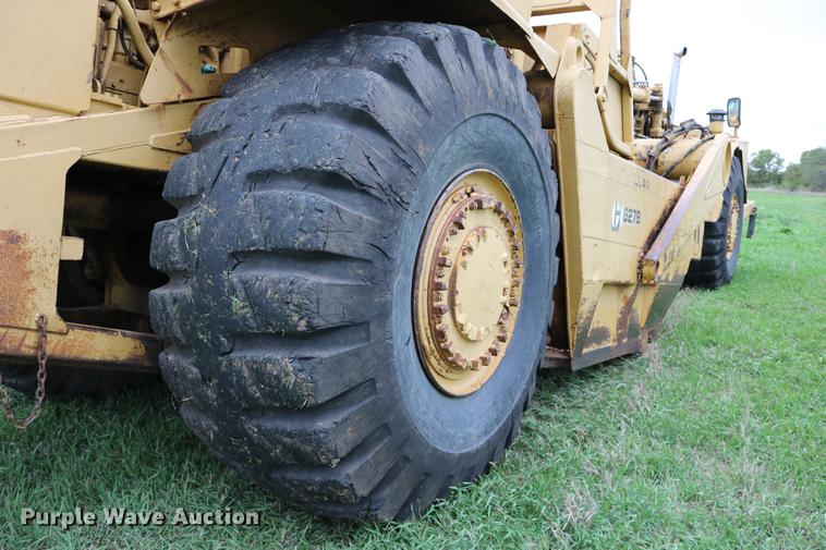 image for item DD0042 1983 Caterpillar 627B conventional scraper