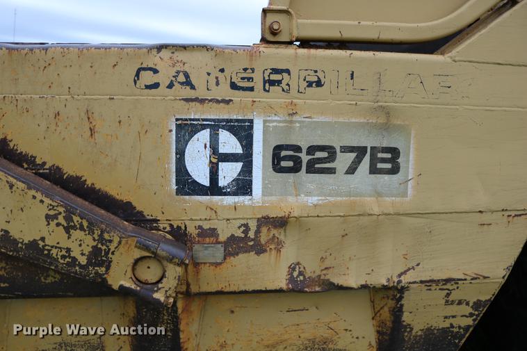 image for item DD0042 1983 Caterpillar 627B conventional scraper
