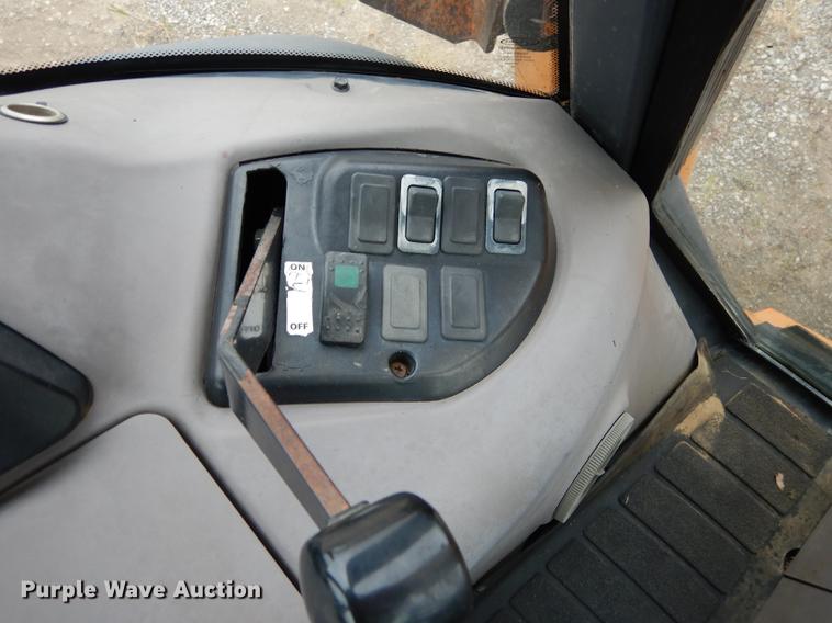 image for item DD0789 2002 Case 580 Super M backhoe