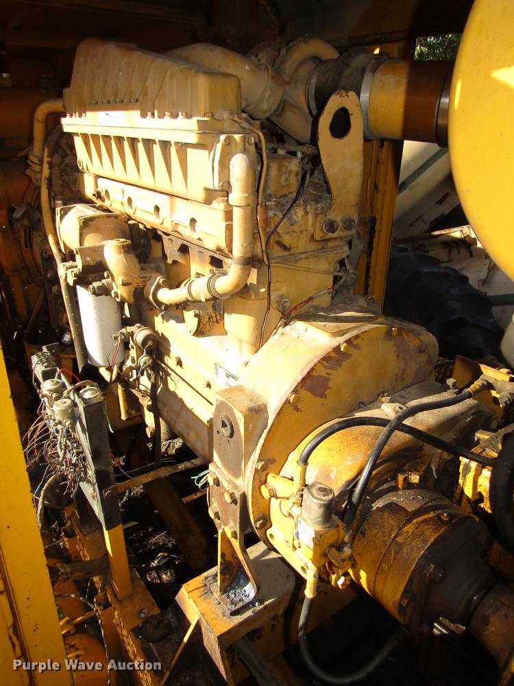 image for item DO9088 Caterpillar 3306 six cylinder turbo diesel engine