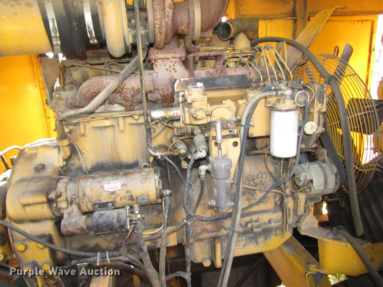 image for item DO9088 Caterpillar 3306 six cylinder turbo diesel engine