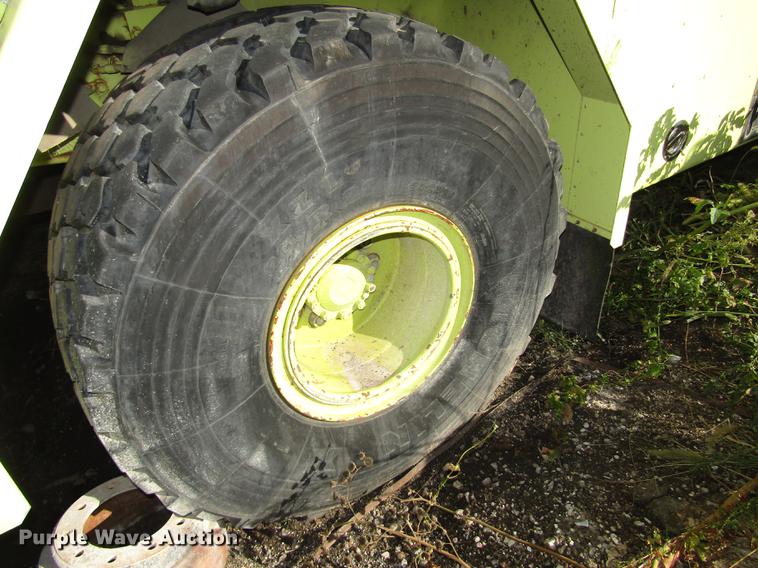 image for item DO9089 (6) Michelin 24R21 tires