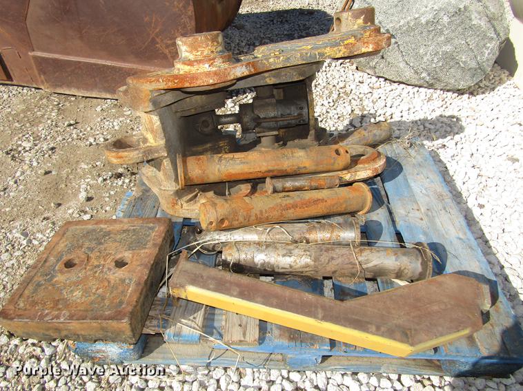 image for item DO9106 JRB hydraulic quick coupler