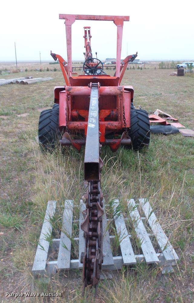 image for item DR9212 Ditch Witch R65-2 trencher