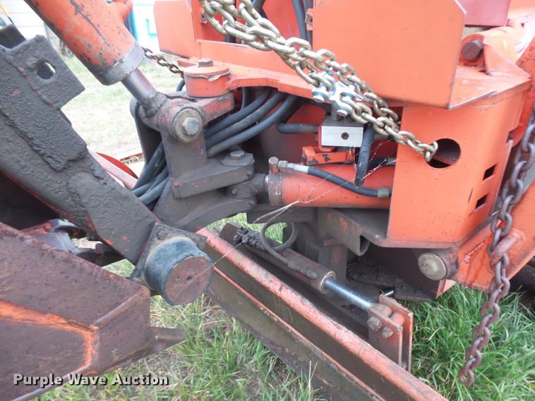 image for item DR9212 Ditch Witch R65-2 trencher