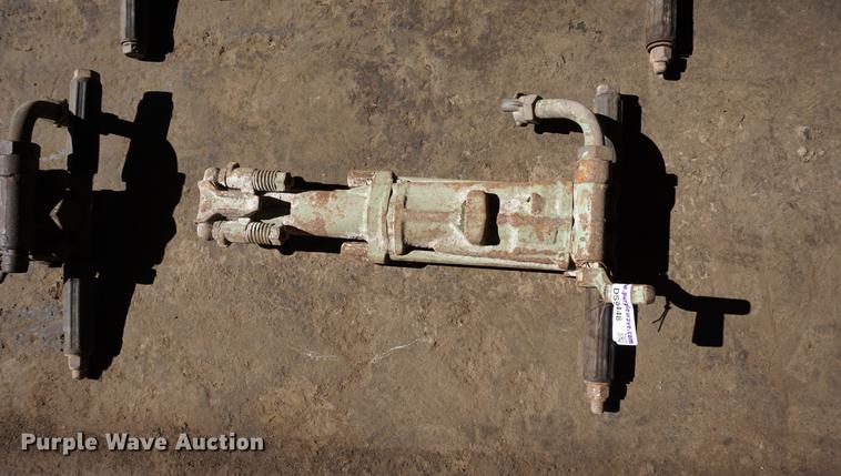 image for item DS9448 (6) pneumatic jack hammers