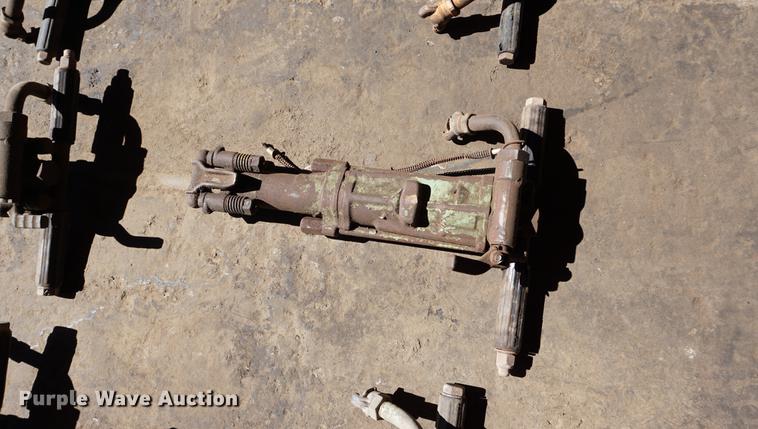 image for item DS9448 (6) pneumatic jack hammers