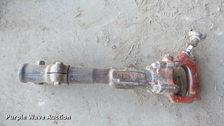 image for item DW9163 2004 Tamco air hammer/breaker