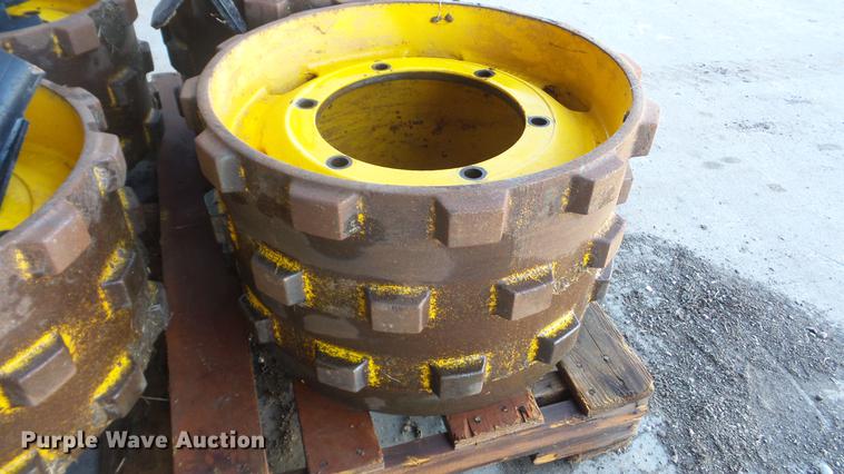 image for item DW9164 Multi Quip 24" trench compactor drum kit