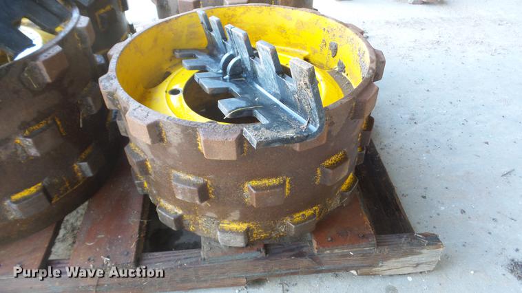 image for item DW9164 Multi Quip 24" trench compactor drum kit