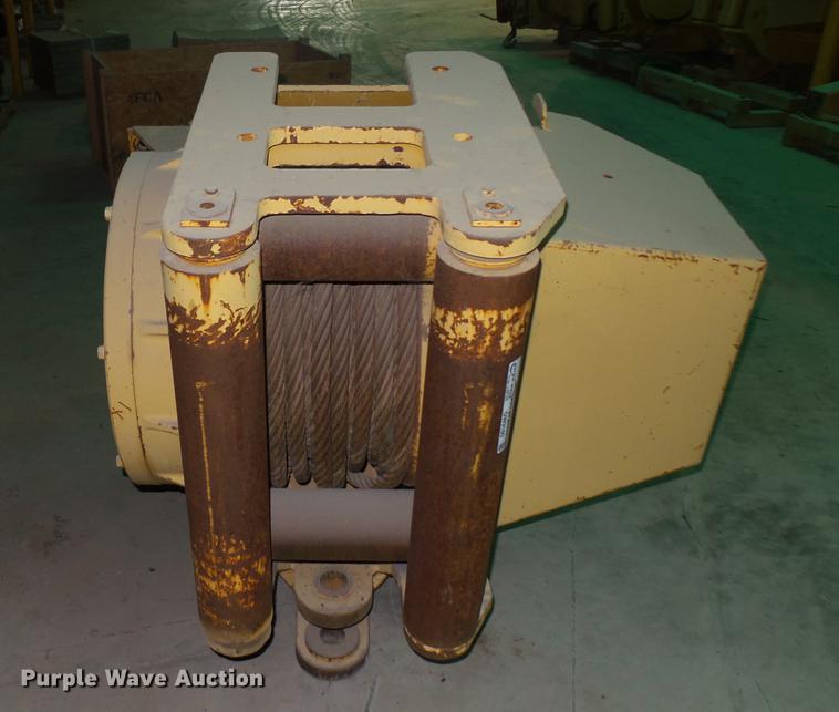image for item DW9180 Carco H90-255V dozer winch