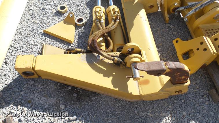 image for item DW9183 Ripper/scarifier