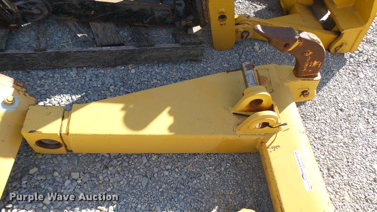 image for item DW9183 Ripper/scarifier